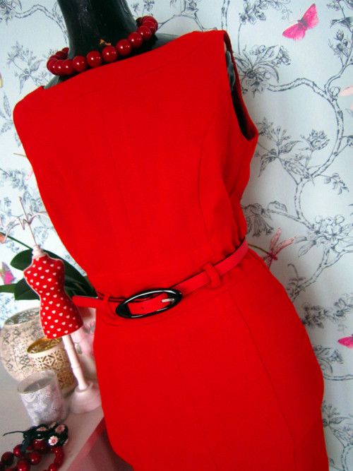 Little red dress — foto 3