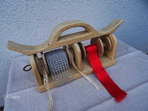 Stojan na stuhy — foto 2