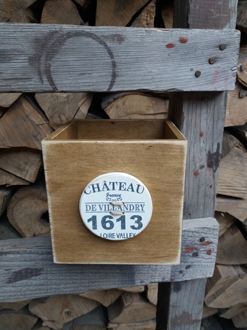 Box s knoflíkem — foto 2