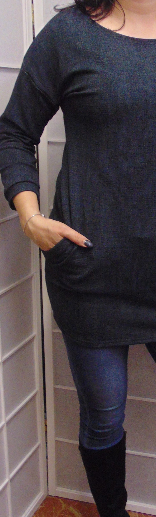 TUNIKA s kapsama-ČERNÝ JEANS — foto 2