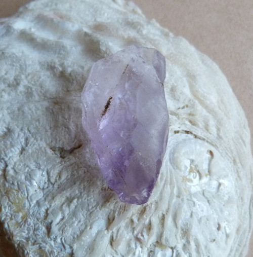Ametyst surový - 4 cm — foto 5