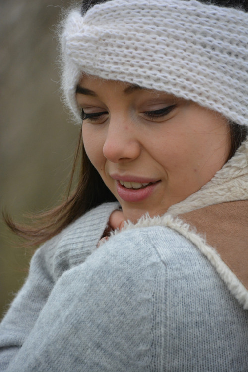 Čelenka bílá — foto 5