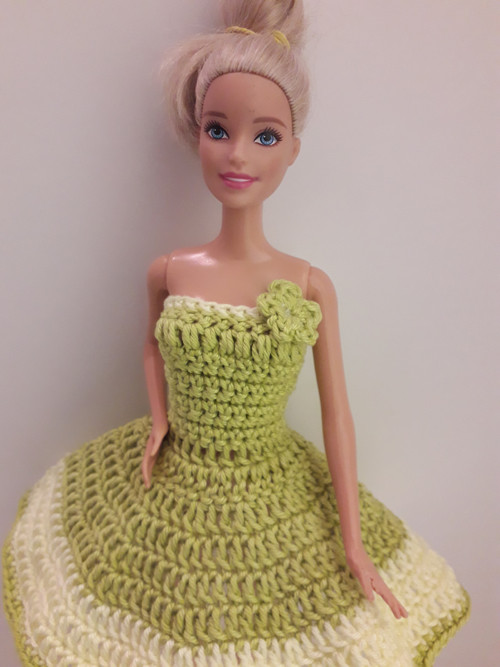 Šaty pro Barbie — foto 4