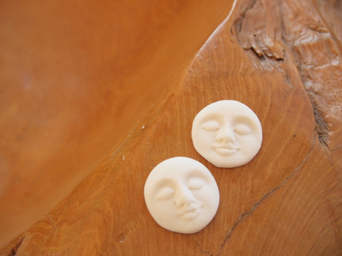 Porcelánová hlavička - mini režná kulatá — foto 2