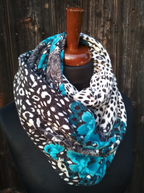 Zaharela in blue panter — foto 5
