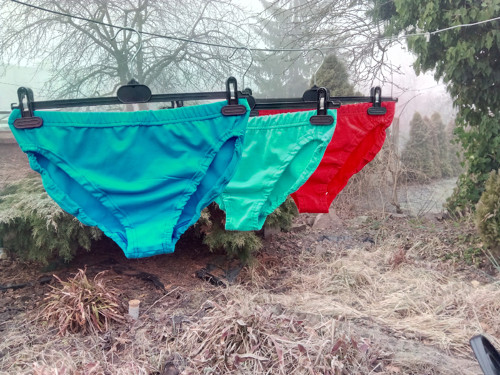 Trenýrky červené — foto 2