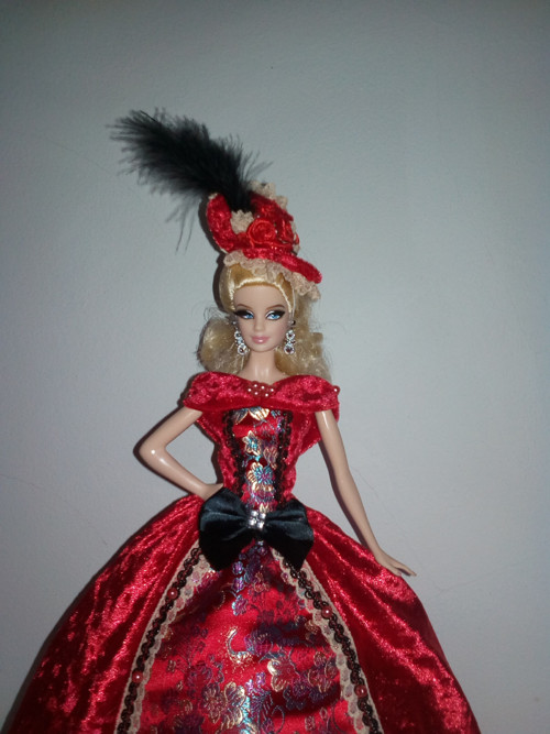 Šaty pro Barbie — foto 2