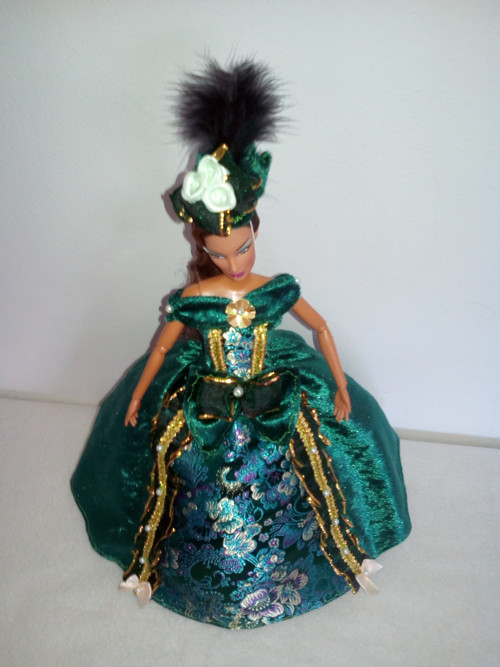 Šaty pro Barbie — foto 3