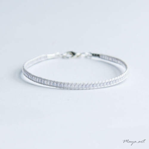 Bílý náramek WEAVED BRACELET — foto 2