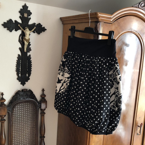 Puntíkatá - sukně na míru — foto 5
