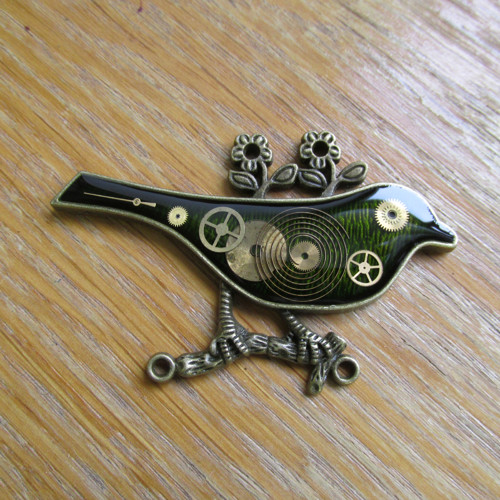 STEAMPUNKOVÝ PTÁČEK zelený - brož — foto 3