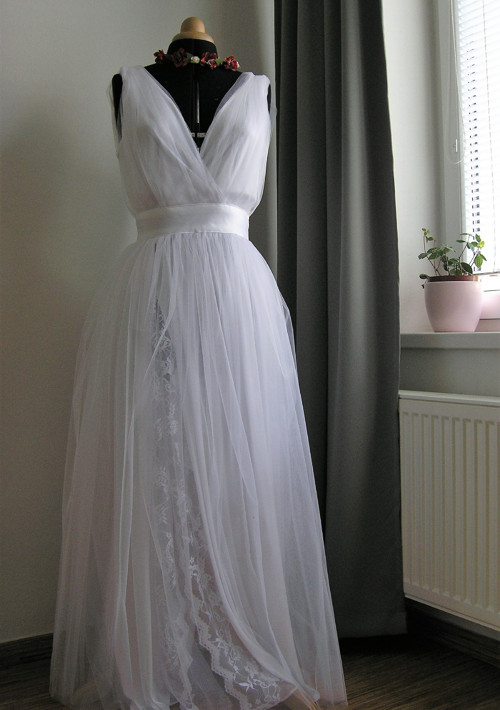 Svatební šaty Boho...rezervace — foto 3