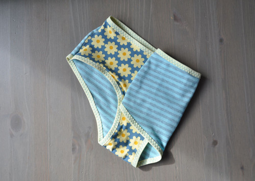 Cosy & Cutty kalhotky vel. M — foto 2