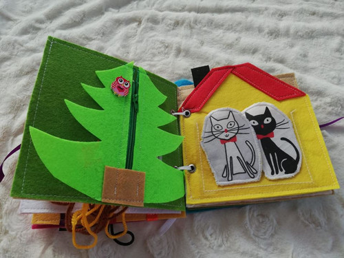 Quiet book s manásky — foto 2