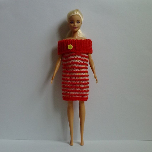 Oblečky pro Barbie - šaty + náhrdelník — foto 2