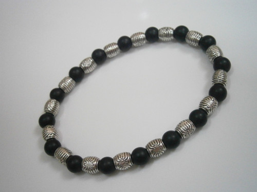"Onyx" - minerálový náramek — foto 2