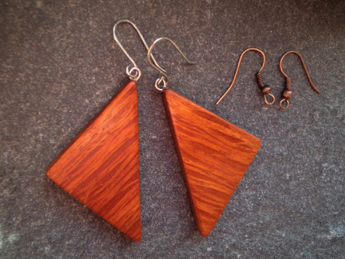 Dřevěné náušnice - lace sheoak — foto 5