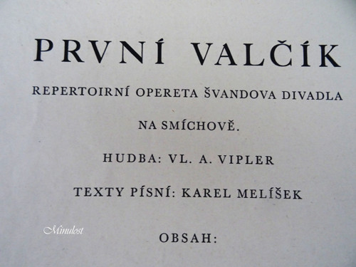 První valčík — foto 2