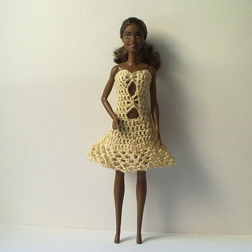 Oblečky pro Barbie (zlaté) — foto 2