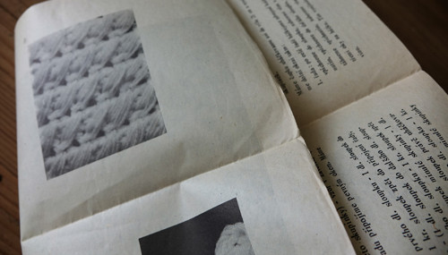 VKUS 74420 - Dívčí háčkovaná čepice — foto 2