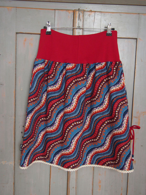 Indian Summer Gypsy Stripe ... suknička M — foto 4