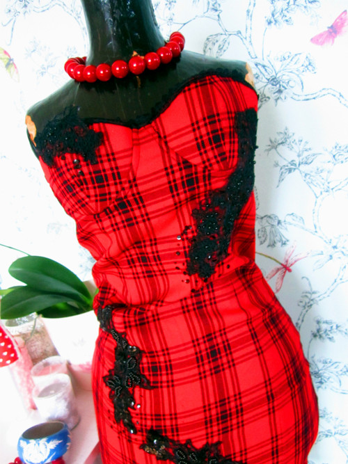 Šaty pencil tartan — foto 2