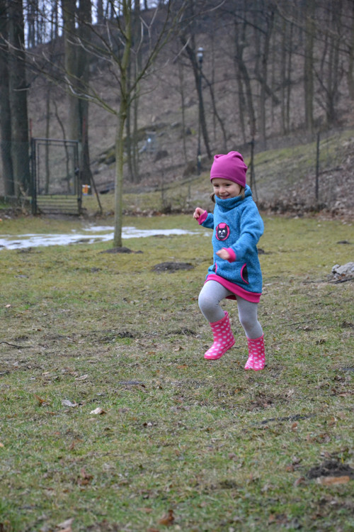 Mikinošatky - kočička Rozárka — foto 4