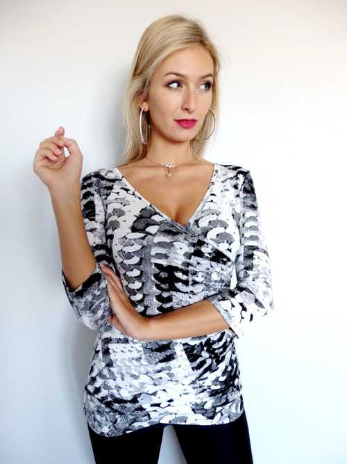 Zavinovací halenka -Flitry L velikost — foto 2