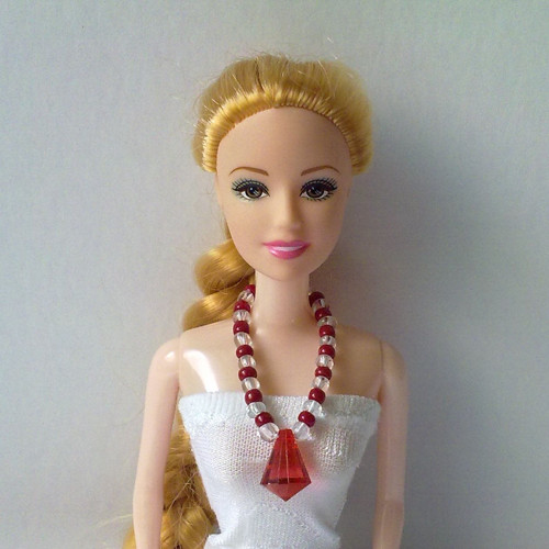Šperky pro Barbie - náhrdelník — foto 2