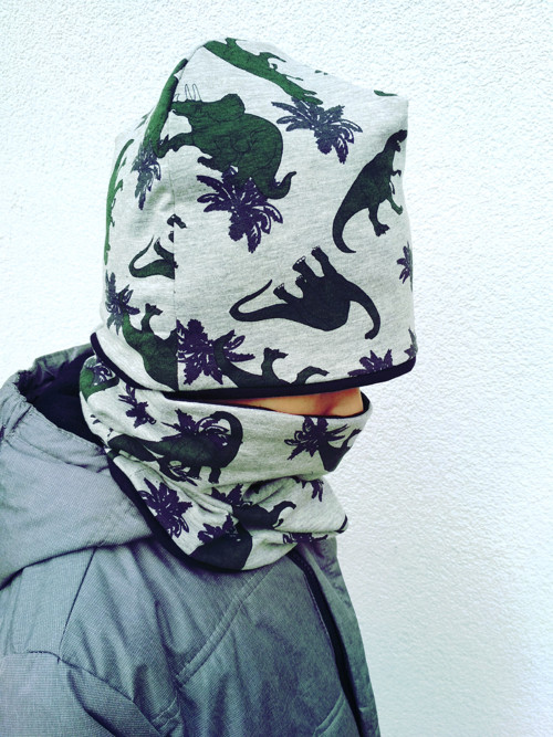 Čepice dinosauři — foto 2