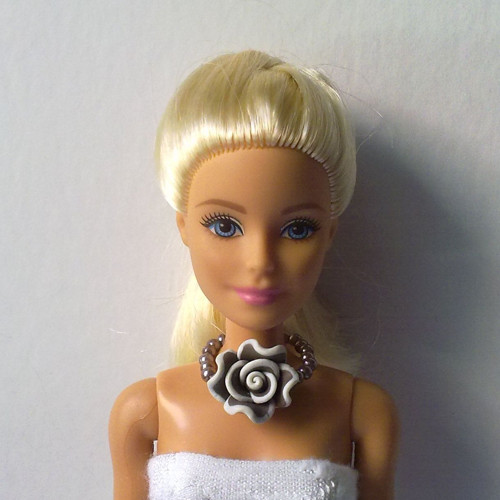 Šperky pro Barbie - náhrdelník — foto 3