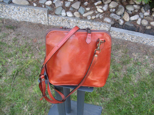 Kabelka LUCY — foto 3