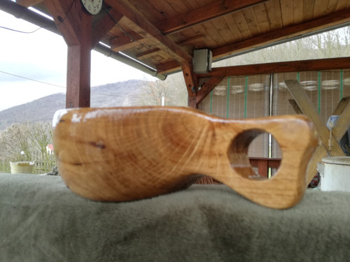 Dřevěný hrnek kuksa — foto 4