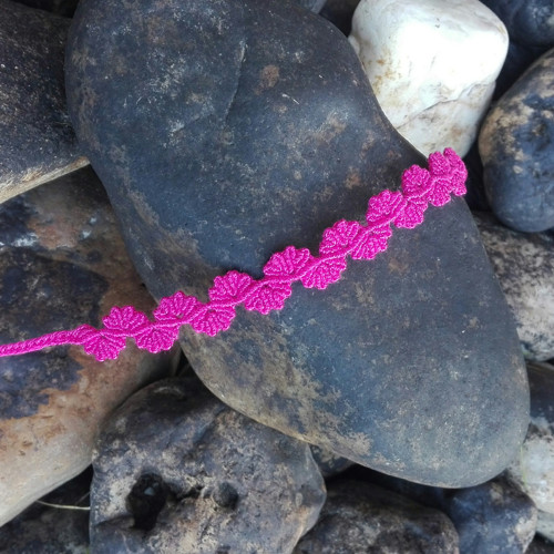 Macramé náramek "kytičky" — foto 4
