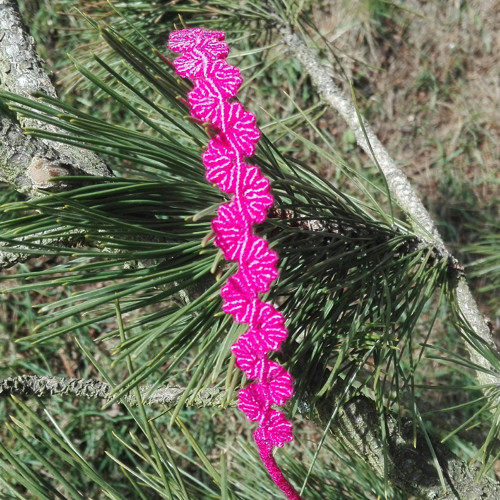 Macramé náramek "kytičky" — foto 5