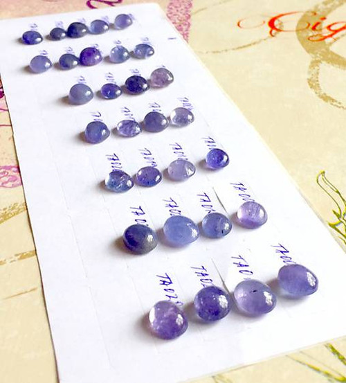 Tanzanit kabošon ovál (TA005, 2,35 ct.) — foto 6