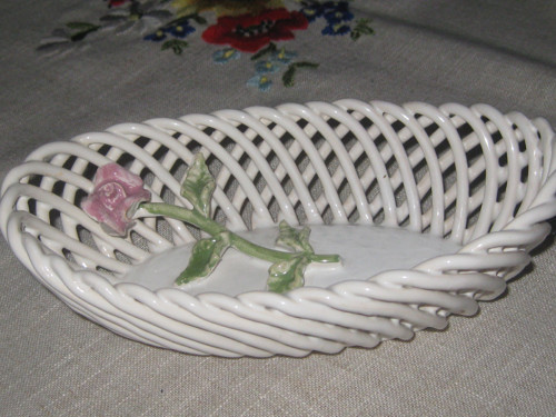 Porcelánová miska s růží — foto 4