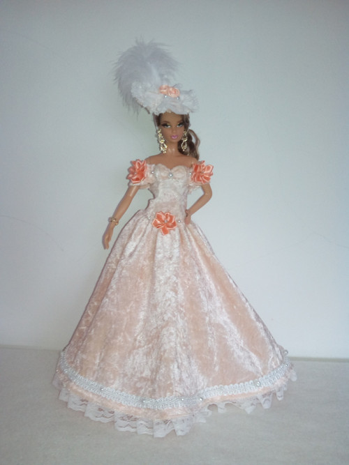 Šaty pro Barbie — foto 3