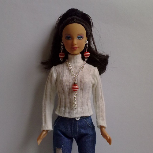 Šperky pro Barbie - náhrdelník, náušnice — foto 2