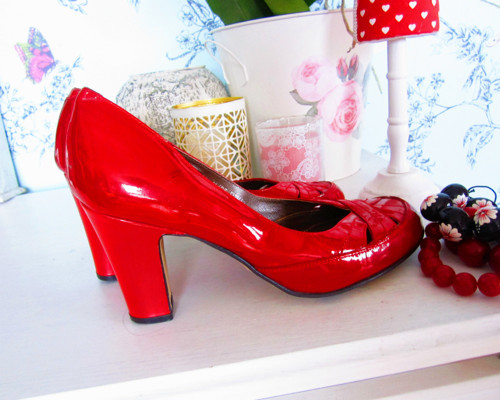 Střevíčky famous red — foto 4