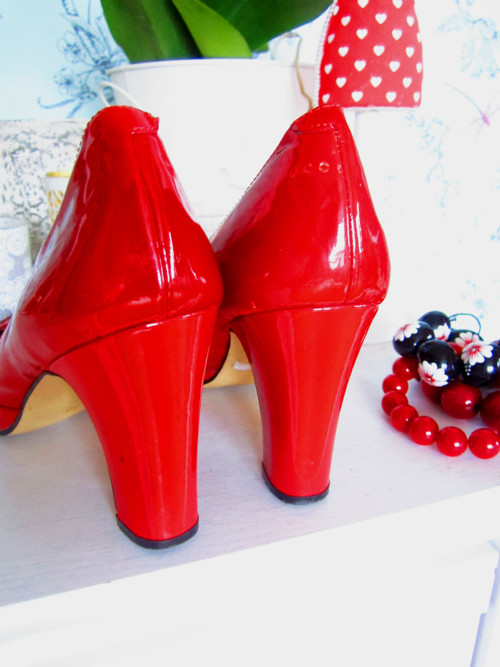 Střevíčky famous red — foto 5