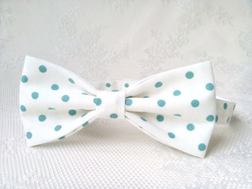 White bow tie with dark mentol polka dots — foto 2