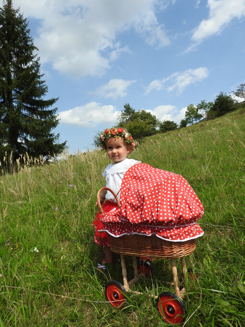 Květinová čelenka Karkulka — foto 2