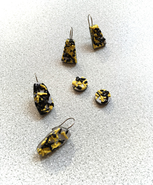 Sprinkled visací náušnice — foto 4