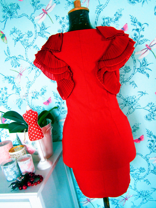 Little red dress — foto 5