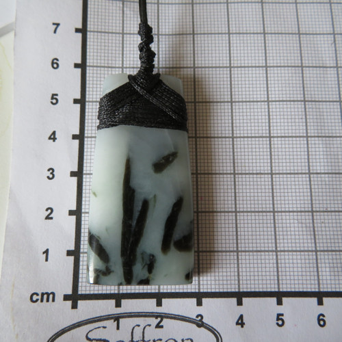 Amulet - Maorské Toki, světlý Jadeit — foto 4
