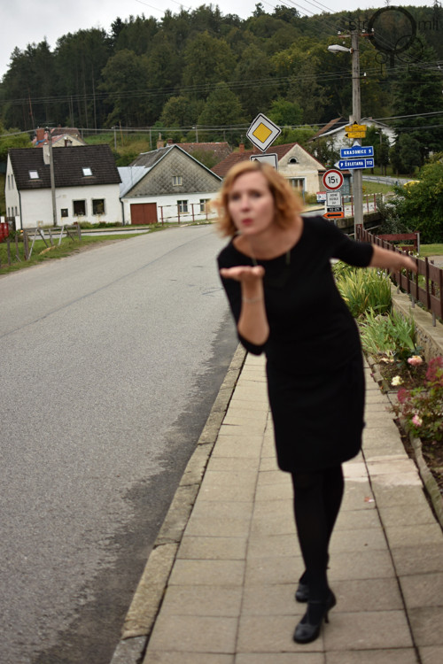 Šaty šik černé, vel. S — foto 4
