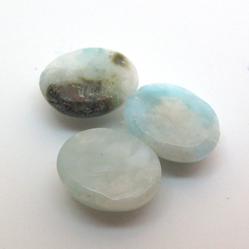 Kabošony larimar ovál 8,9-9,1mm 3ks — foto 4