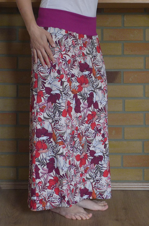 Sukně Red and Lila Flower — foto 3