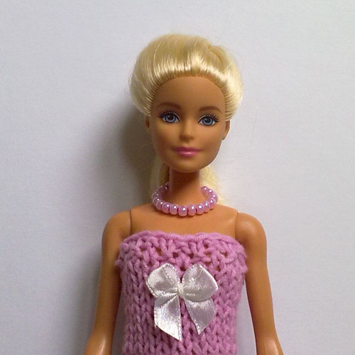 Oblečky pro Barbie - šaty — foto 3